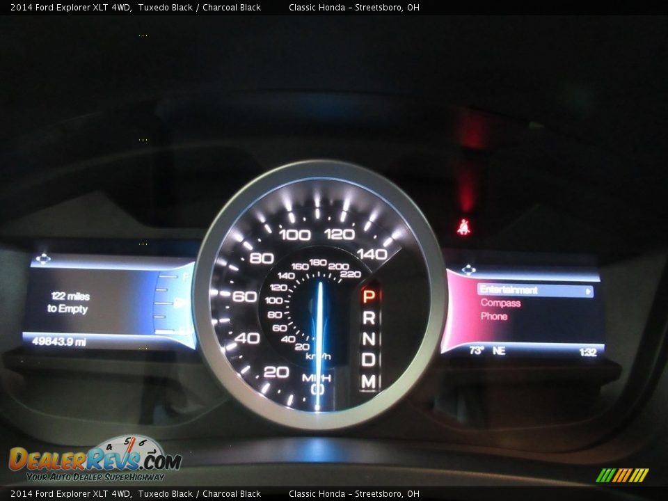 2014 Ford Explorer XLT 4WD Tuxedo Black / Charcoal Black Photo #23