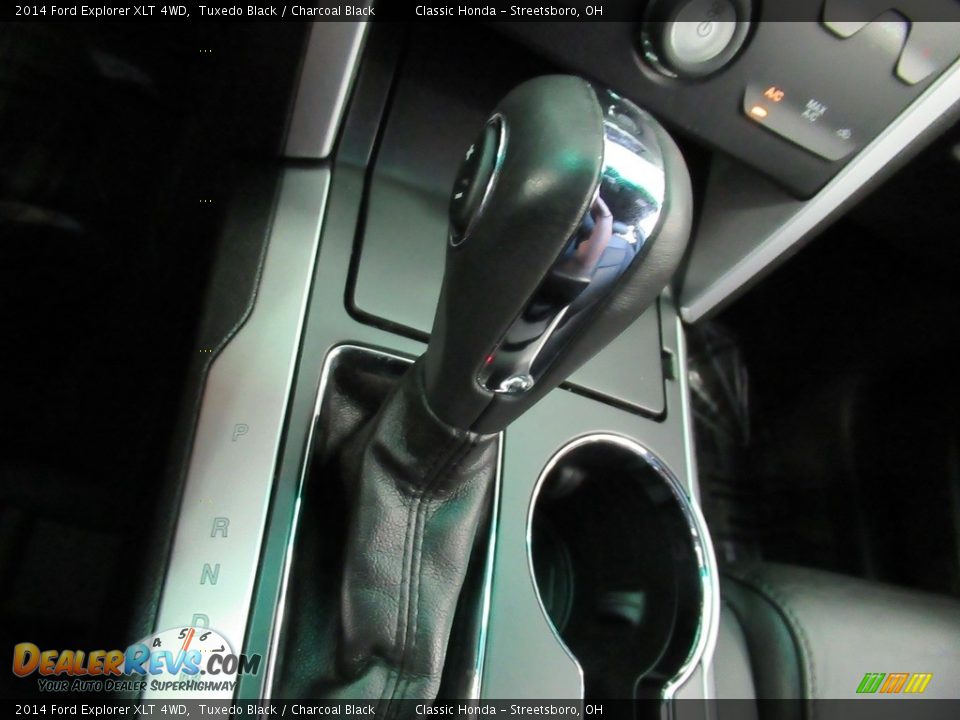2014 Ford Explorer XLT 4WD Tuxedo Black / Charcoal Black Photo #29