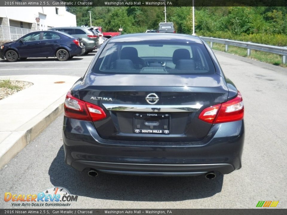 2016 Nissan Altima 2.5 S Gun Metallic / Charcoal Photo #6