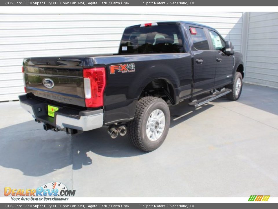 2019 Ford F250 Super Duty XLT Crew Cab 4x4 Agate Black / Earth Gray Photo #8