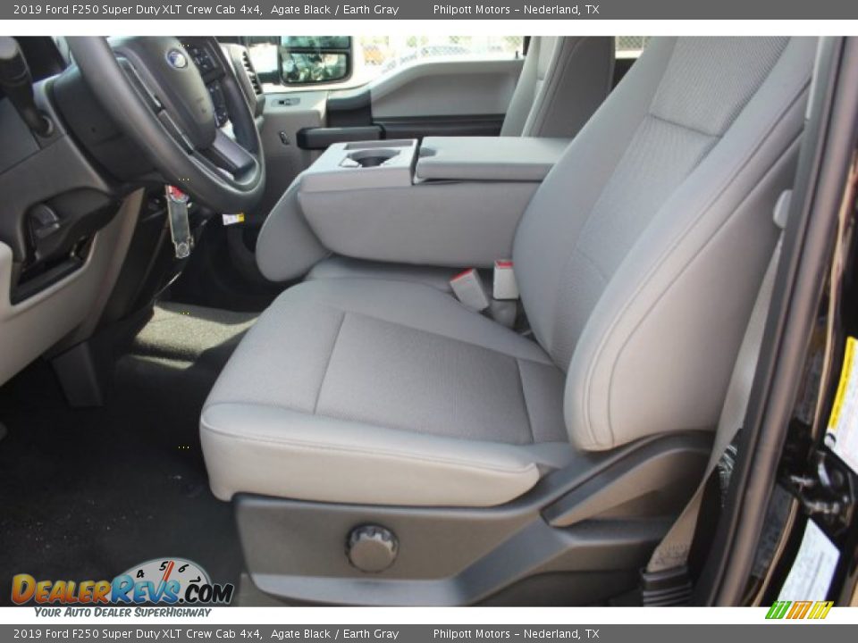 2019 Ford F250 Super Duty XLT Crew Cab 4x4 Agate Black / Earth Gray Photo #10