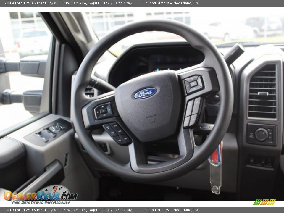 2019 Ford F250 Super Duty XLT Crew Cab 4x4 Agate Black / Earth Gray Photo #21