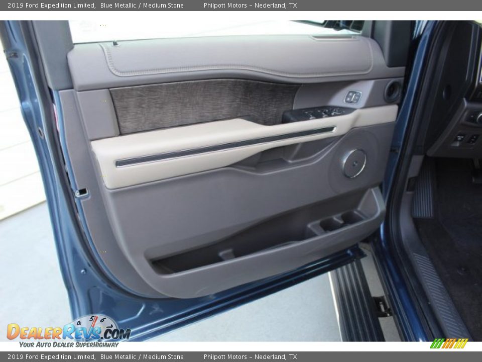 2019 Ford Expedition Limited Blue Metallic / Medium Stone Photo #10
