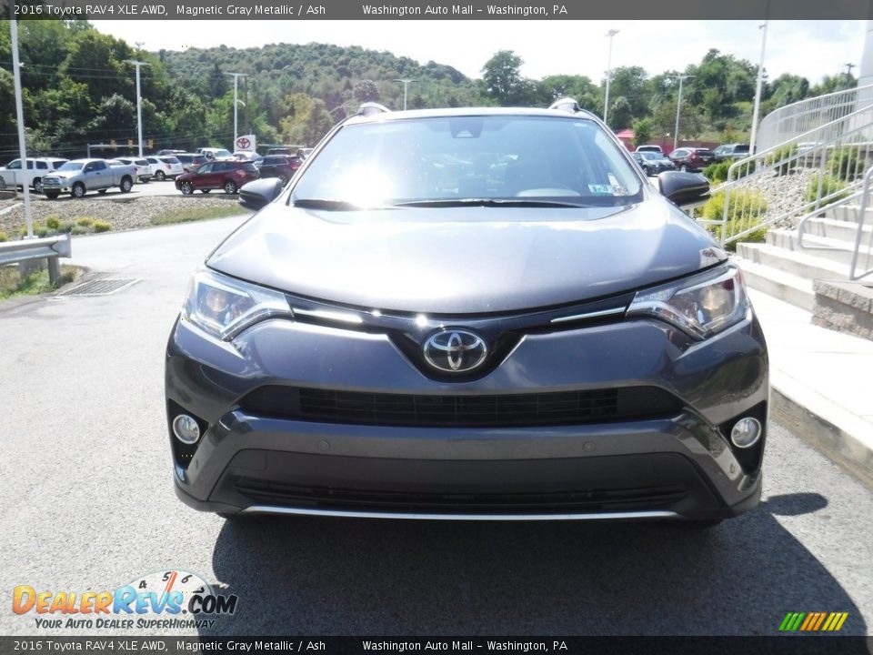 2016 Toyota RAV4 XLE AWD Magnetic Gray Metallic / Ash Photo #3