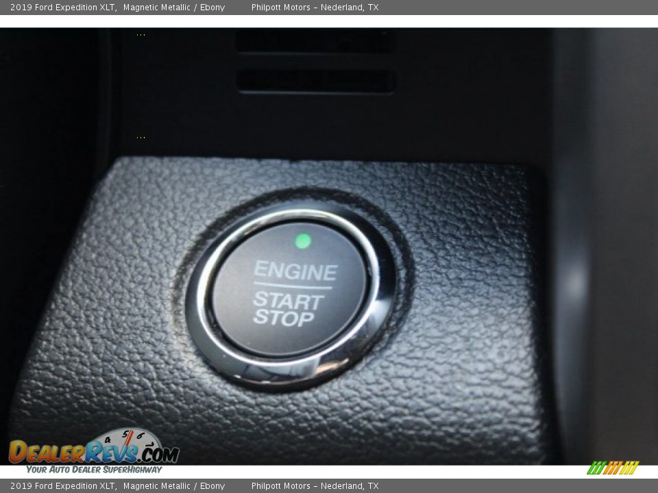 2019 Ford Expedition XLT Magnetic Metallic / Ebony Photo #19