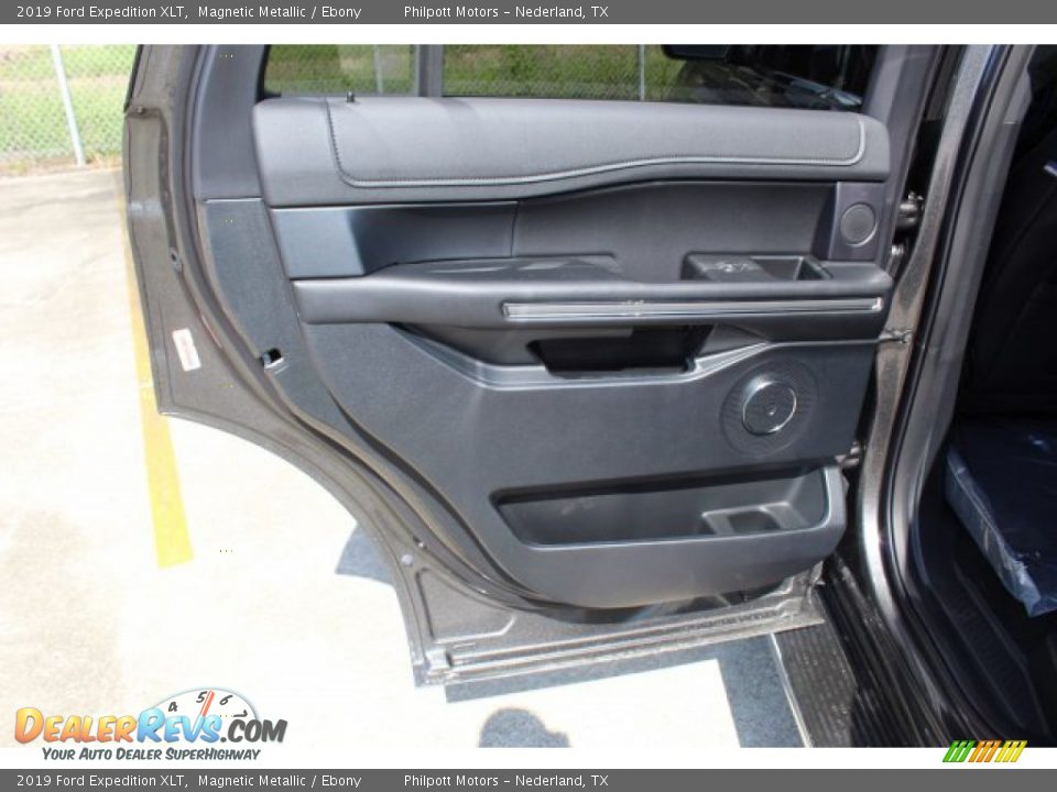 2019 Ford Expedition XLT Magnetic Metallic / Ebony Photo #21