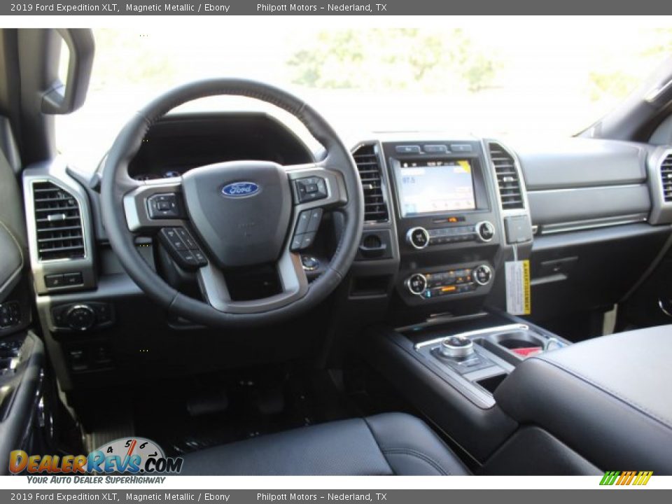2019 Ford Expedition XLT Magnetic Metallic / Ebony Photo #27