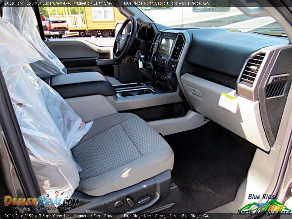 2019 Ford F150 XLT SuperCrew 4x4 Magnetic / Earth Gray Photo #31