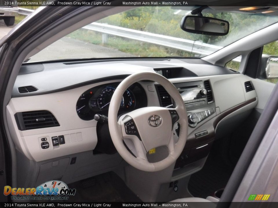 2014 Toyota Sienna XLE AWD Predawn Gray Mica / Light Gray Photo #10
