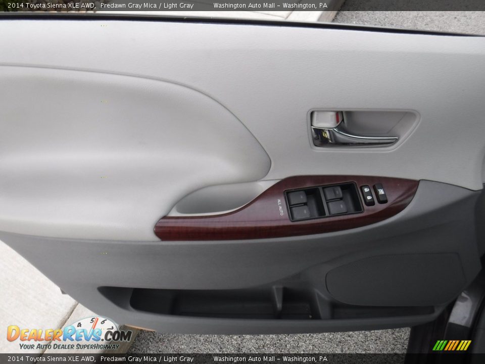 2014 Toyota Sienna XLE AWD Predawn Gray Mica / Light Gray Photo #11