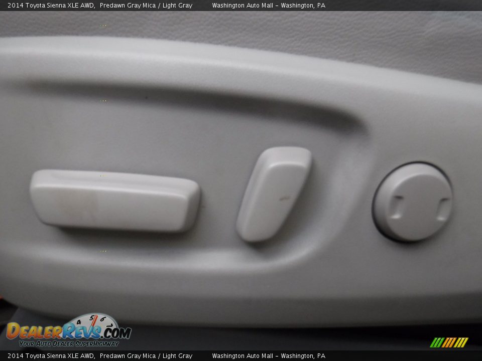 2014 Toyota Sienna XLE AWD Predawn Gray Mica / Light Gray Photo #13