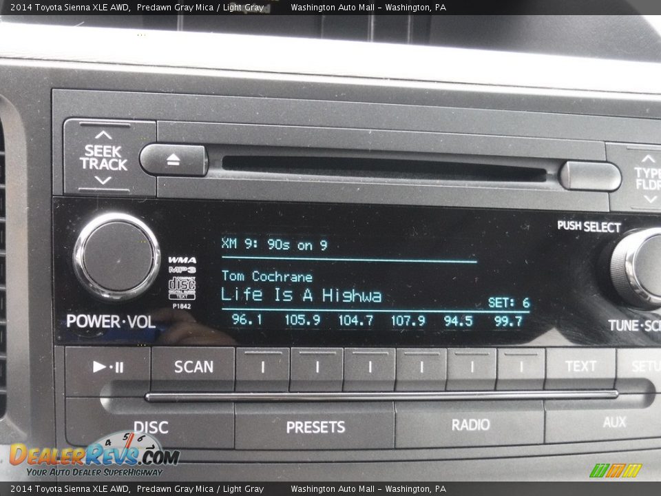 2014 Toyota Sienna XLE AWD Predawn Gray Mica / Light Gray Photo #16