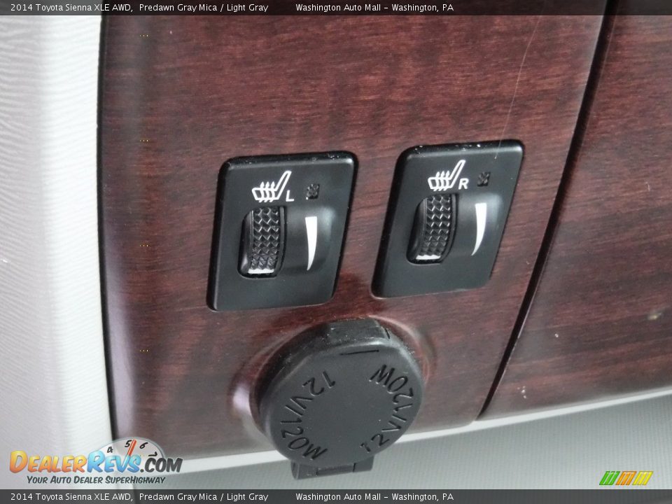 2014 Toyota Sienna XLE AWD Predawn Gray Mica / Light Gray Photo #17