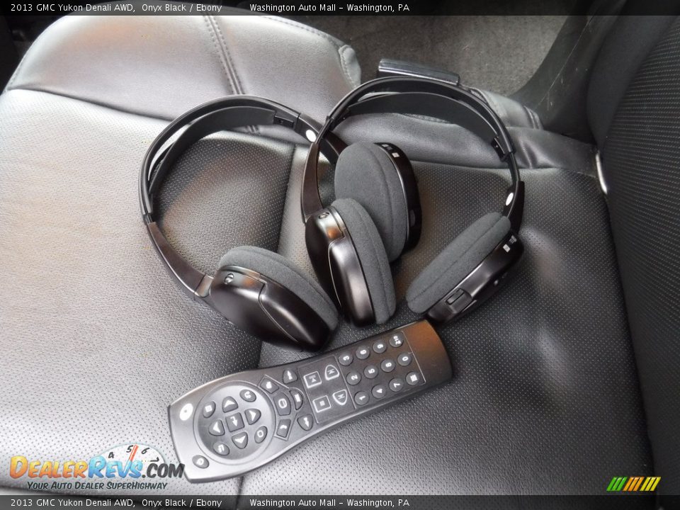 2013 GMC Yukon Denali AWD Onyx Black / Ebony Photo #12