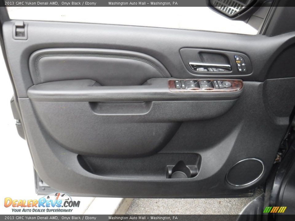 2013 GMC Yukon Denali AWD Onyx Black / Ebony Photo #13