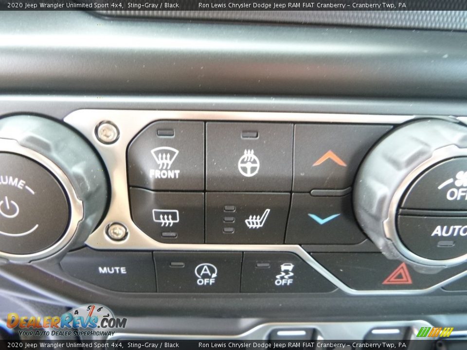2020 Jeep Wrangler Unlimited Sport 4x4 Sting-Gray / Black Photo #15