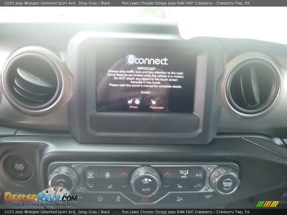 2020 Jeep Wrangler Unlimited Sport 4x4 Sting-Gray / Black Photo #16