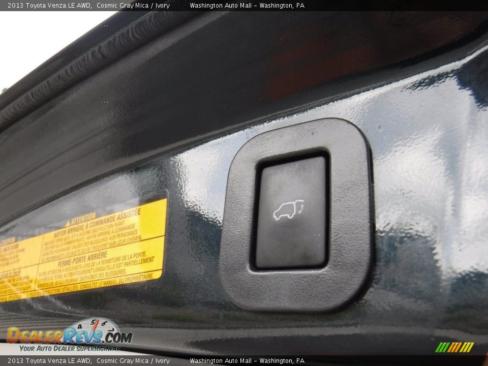 2013 Toyota Venza LE AWD Cosmic Gray Mica / Ivory Photo #23