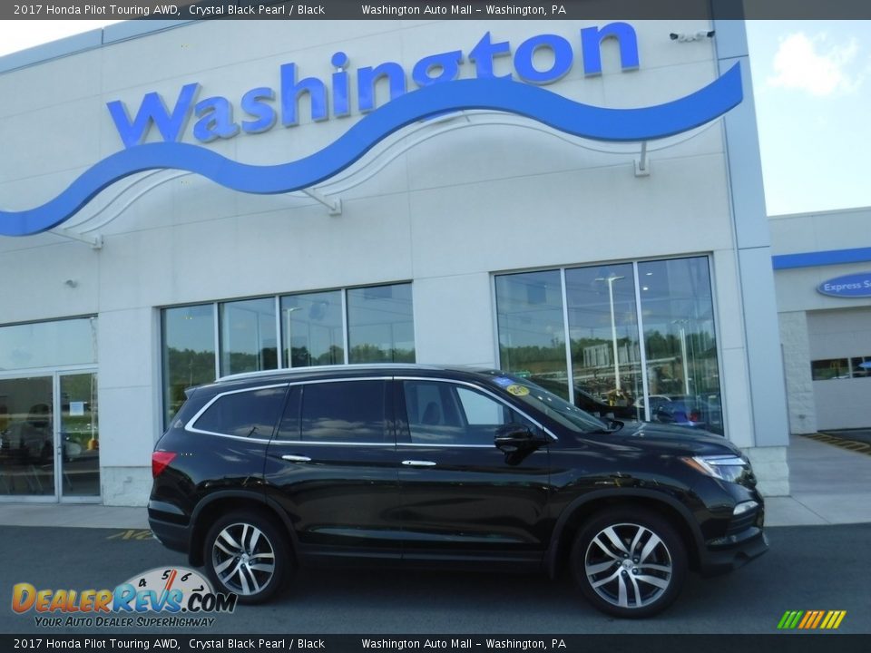 2017 Honda Pilot Touring AWD Crystal Black Pearl / Black Photo #2
