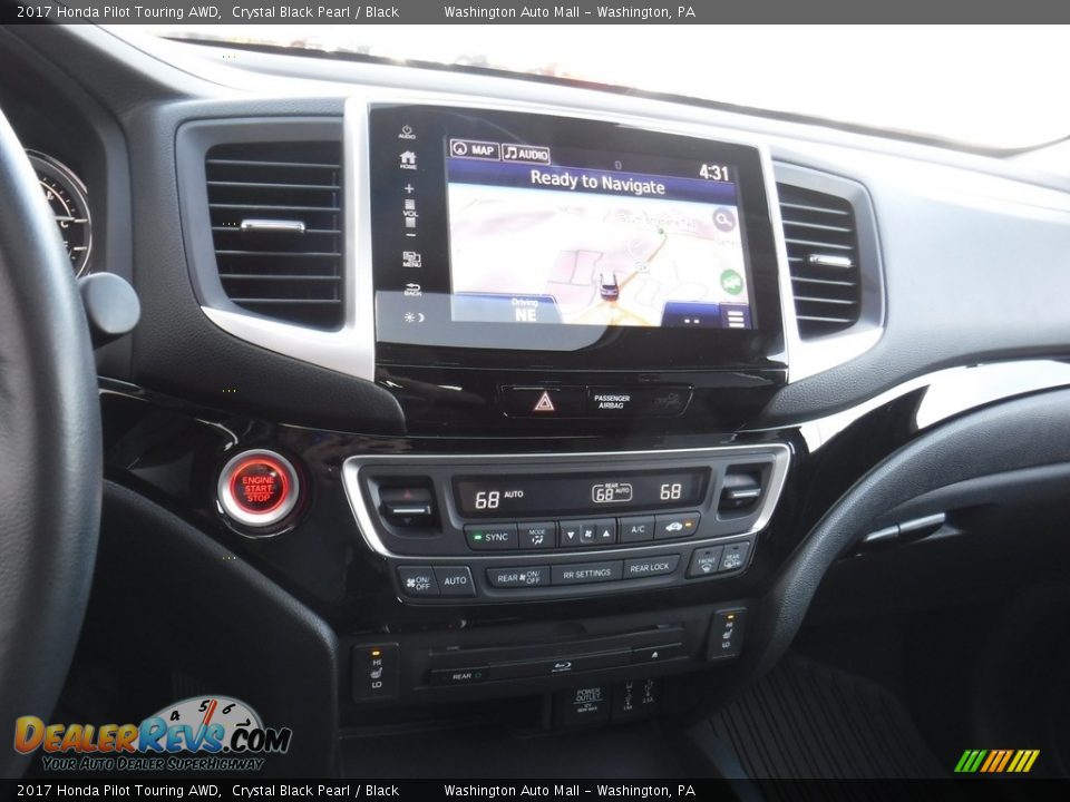 2017 Honda Pilot Touring AWD Crystal Black Pearl / Black Photo #18