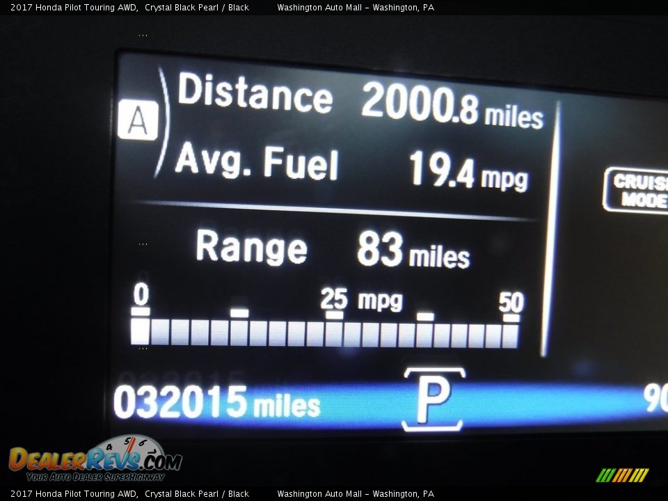 2017 Honda Pilot Touring AWD Crystal Black Pearl / Black Photo #32