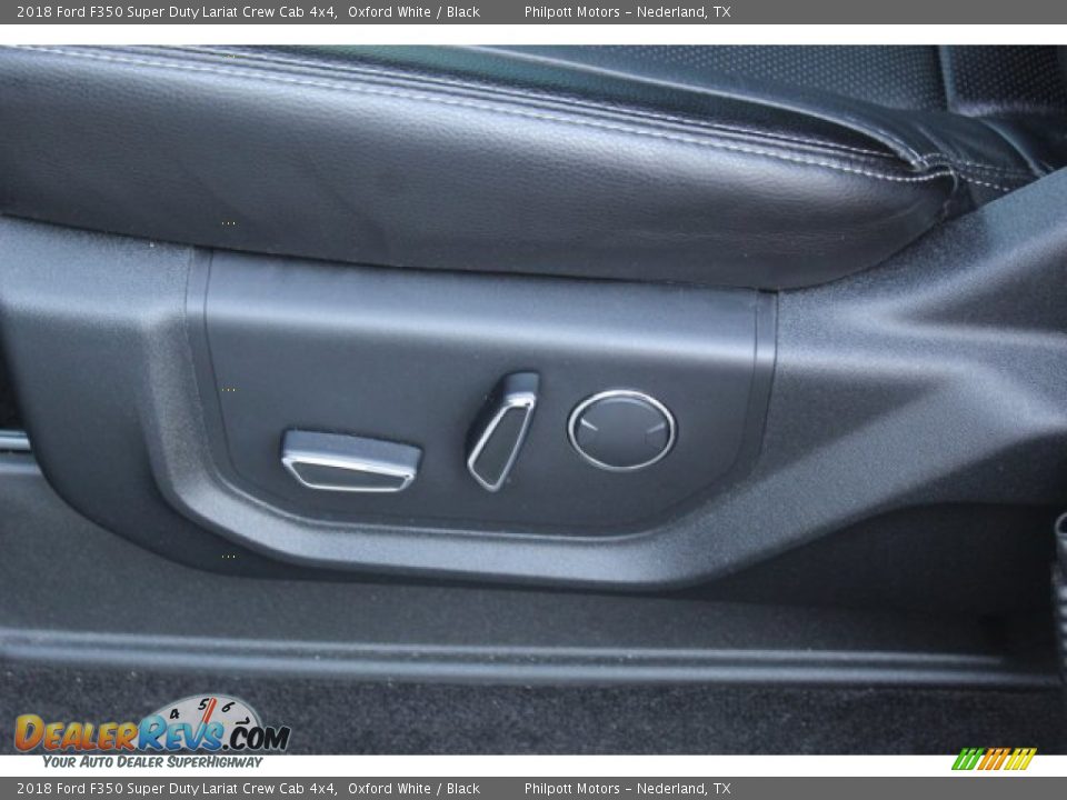 2018 Ford F350 Super Duty Lariat Crew Cab 4x4 Oxford White / Black Photo #12