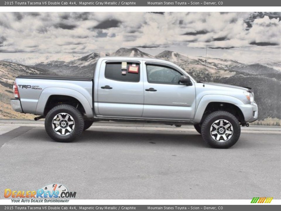 2015 Toyota Tacoma V6 Double Cab 4x4 Magnetic Gray Metallic / Graphite Photo #2