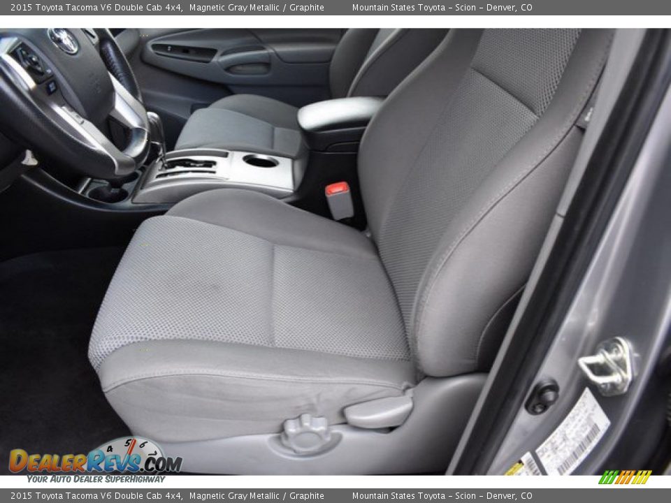 2015 Toyota Tacoma V6 Double Cab 4x4 Magnetic Gray Metallic / Graphite Photo #11
