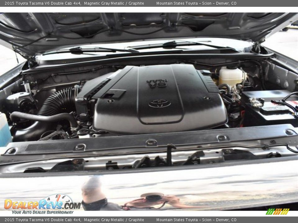 2015 Toyota Tacoma V6 Double Cab 4x4 Magnetic Gray Metallic / Graphite Photo #27
