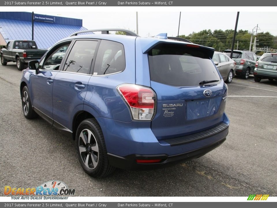 2017 Subaru Forester 2.5i Limited Quartz Blue Pearl / Gray Photo #7