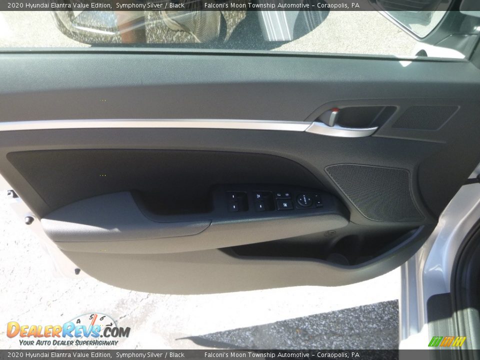 2020 Hyundai Elantra Value Edition Symphony Silver / Black Photo #10