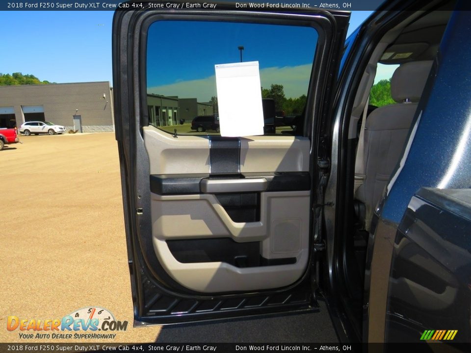 2018 Ford F250 Super Duty XLT Crew Cab 4x4 Stone Gray / Earth Gray Photo #22