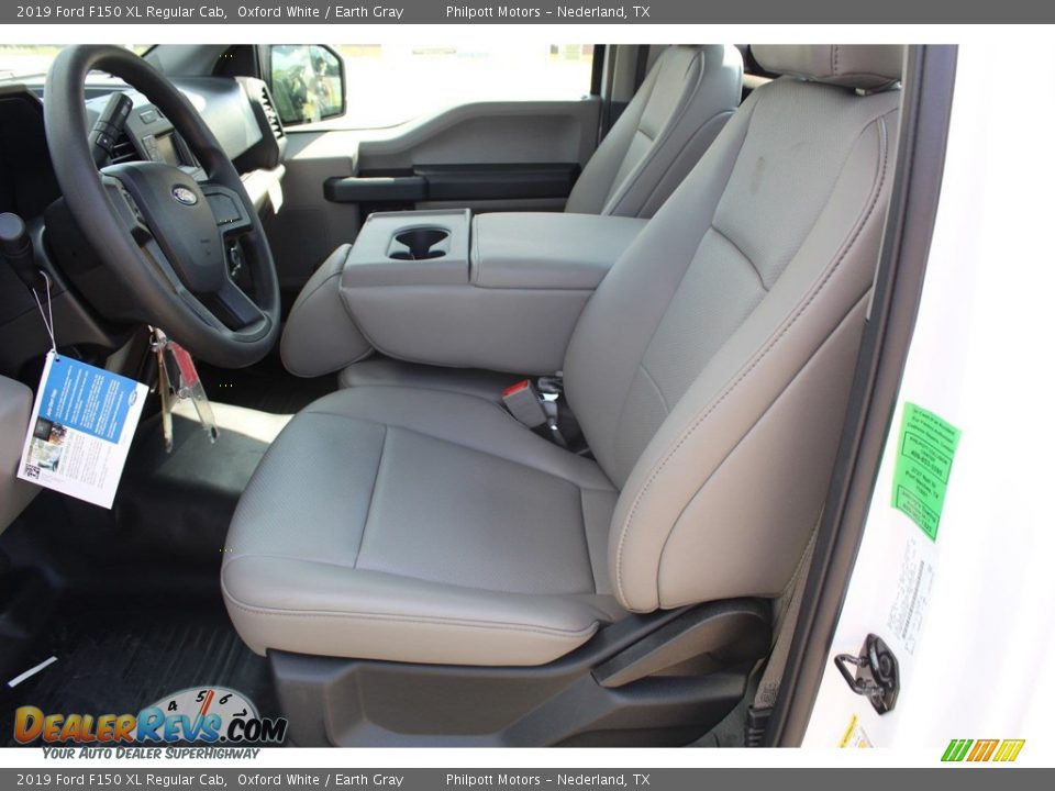 2019 Ford F150 XL Regular Cab Oxford White / Earth Gray Photo #10