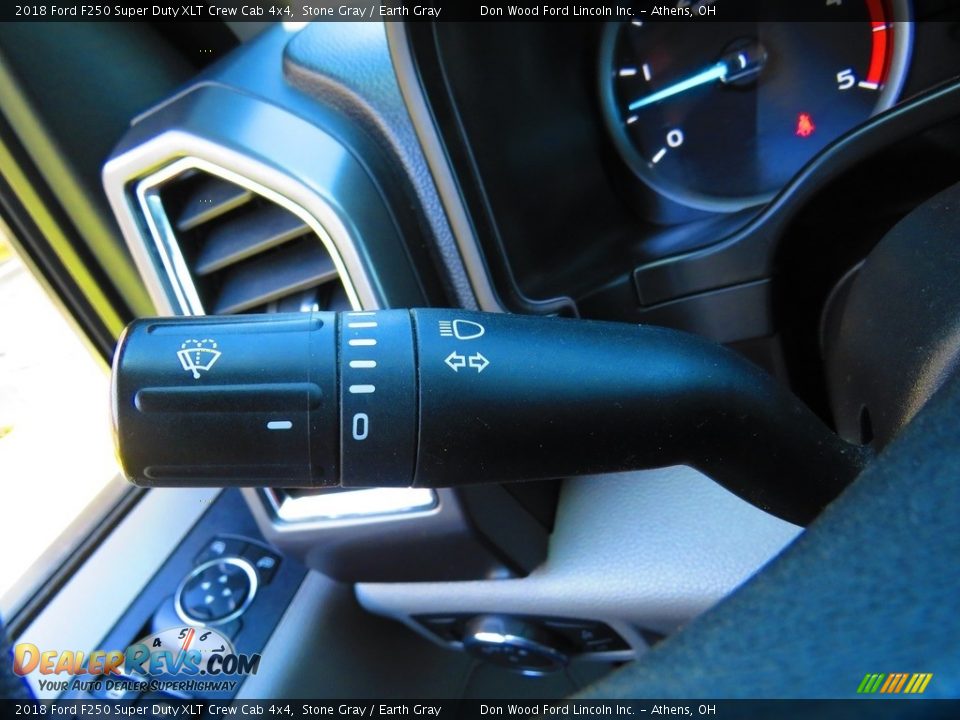 2018 Ford F250 Super Duty XLT Crew Cab 4x4 Stone Gray / Earth Gray Photo #31