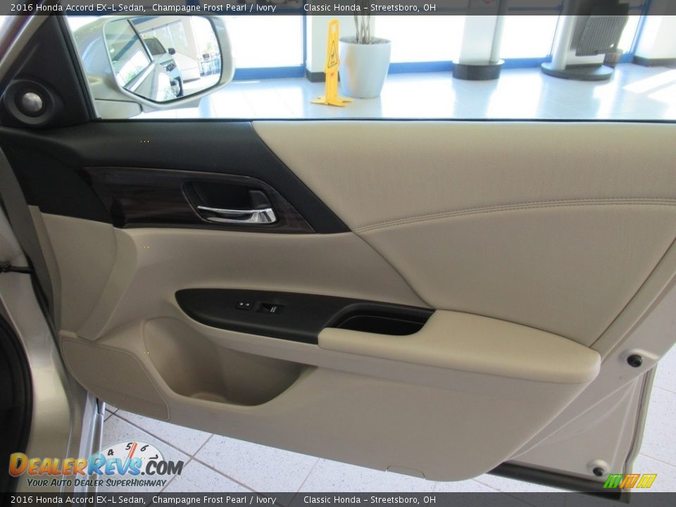 2016 Honda Accord EX-L Sedan Champagne Frost Pearl / Ivory Photo #14