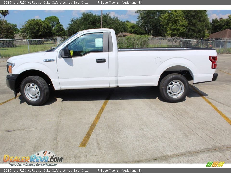 2019 Ford F150 XL Regular Cab Oxford White / Earth Gray Photo #17