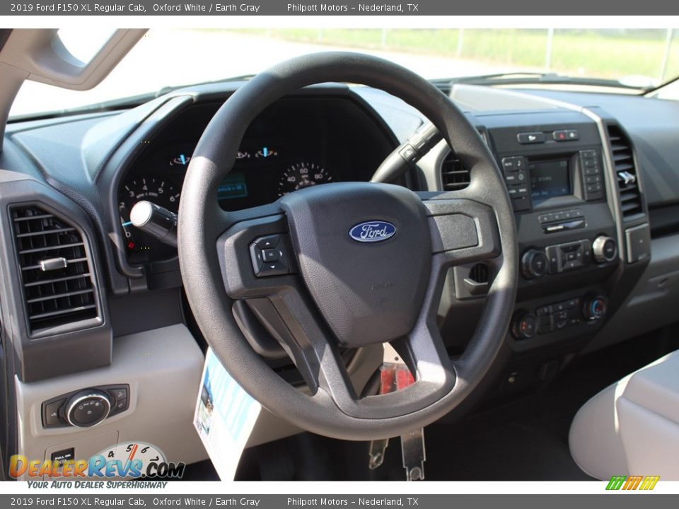 2019 Ford F150 XL Regular Cab Oxford White / Earth Gray Photo #20