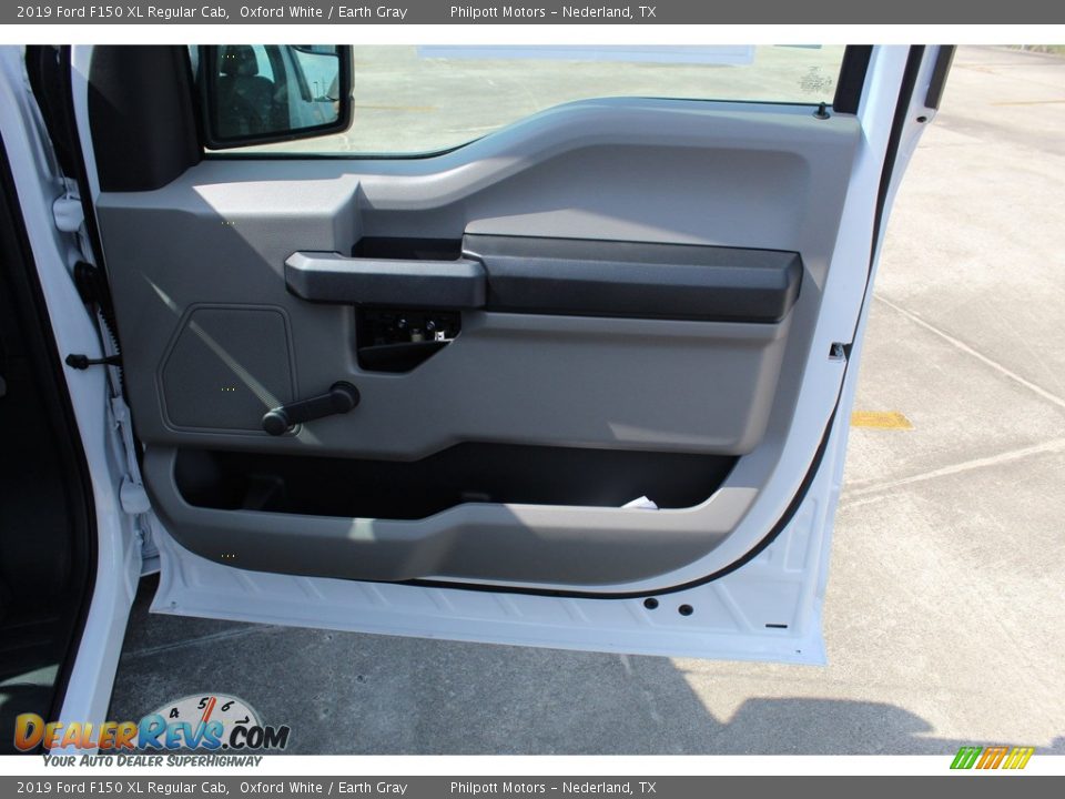 2019 Ford F150 XL Regular Cab Oxford White / Earth Gray Photo #21