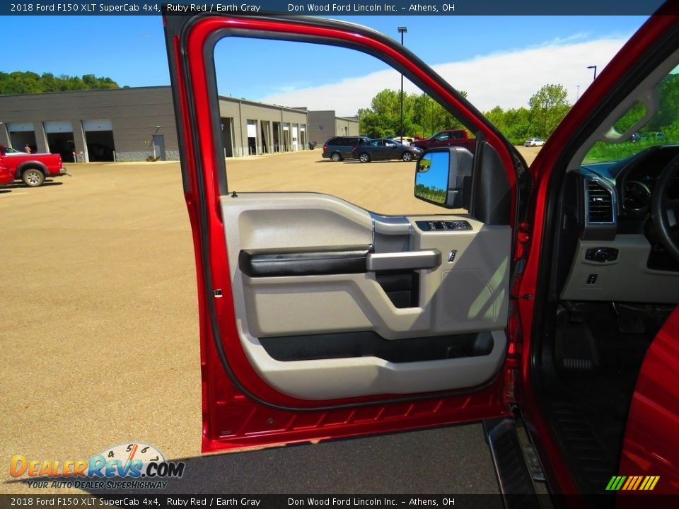 2018 Ford F150 XLT SuperCab 4x4 Ruby Red / Earth Gray Photo #17