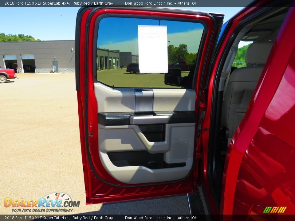 2018 Ford F150 XLT SuperCab 4x4 Ruby Red / Earth Gray Photo #21