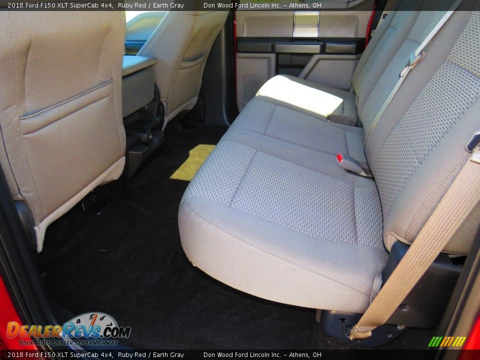 2018 Ford F150 XLT SuperCab 4x4 Ruby Red / Earth Gray Photo #22