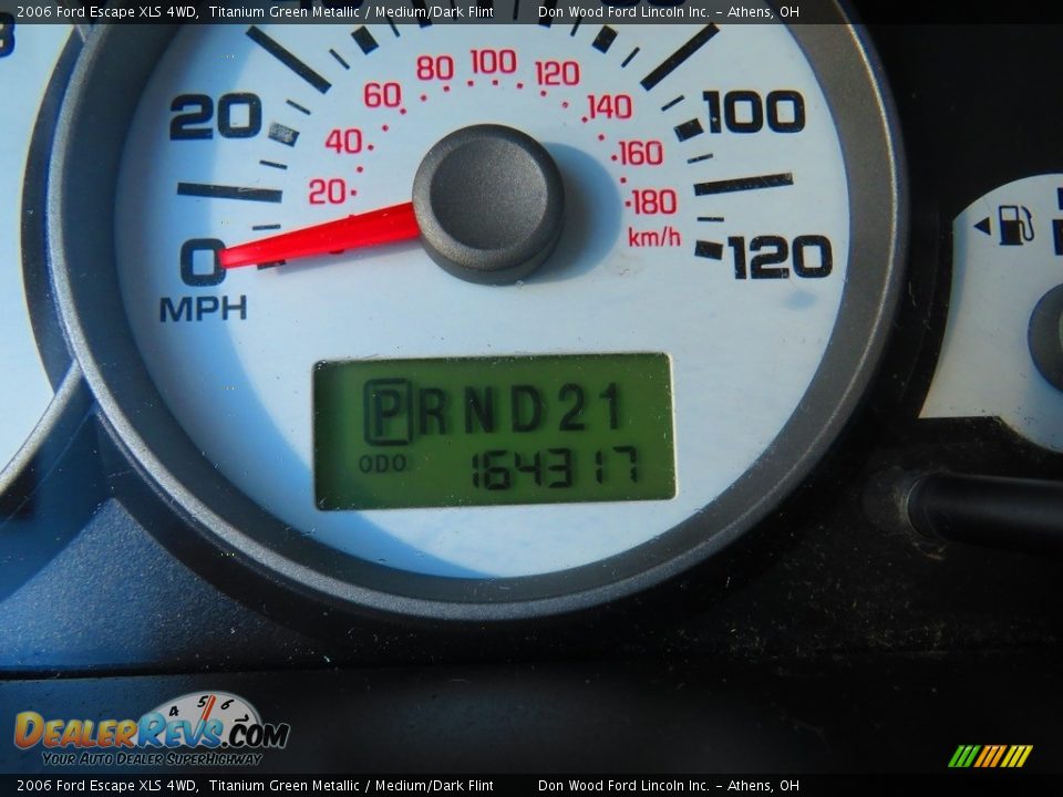 2006 Ford Escape XLS 4WD Titanium Green Metallic / Medium/Dark Flint Photo #28