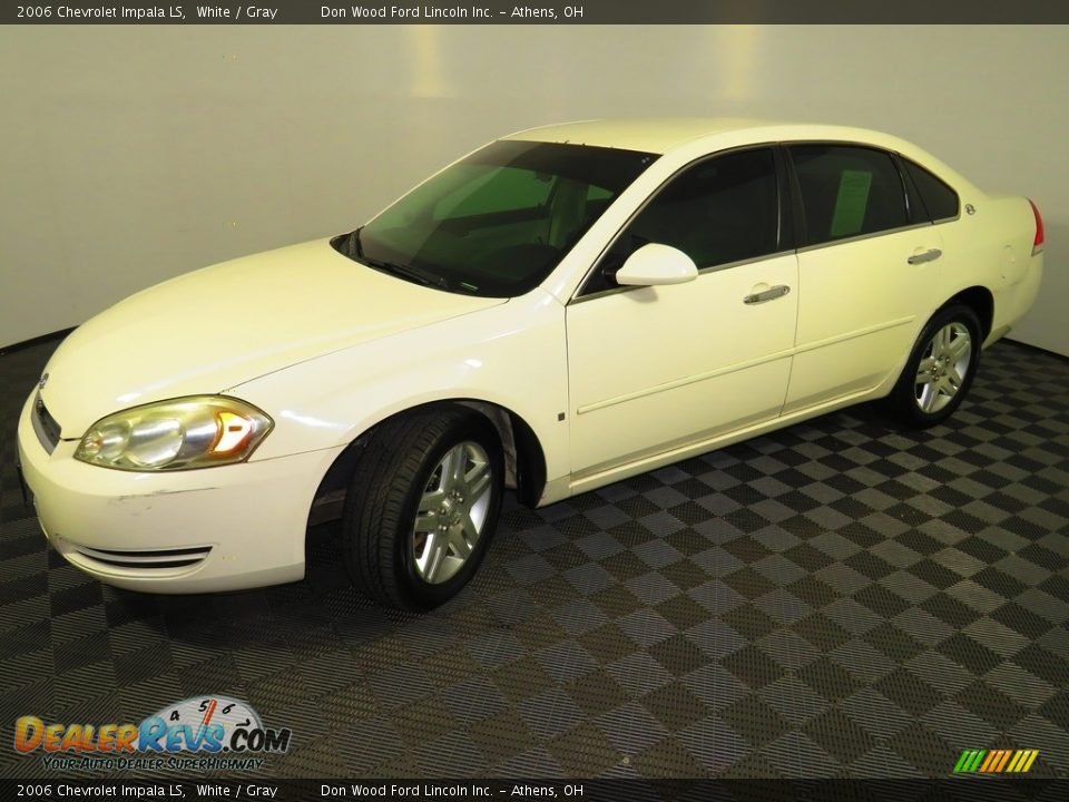 2006 Chevrolet Impala LS White / Gray Photo #7