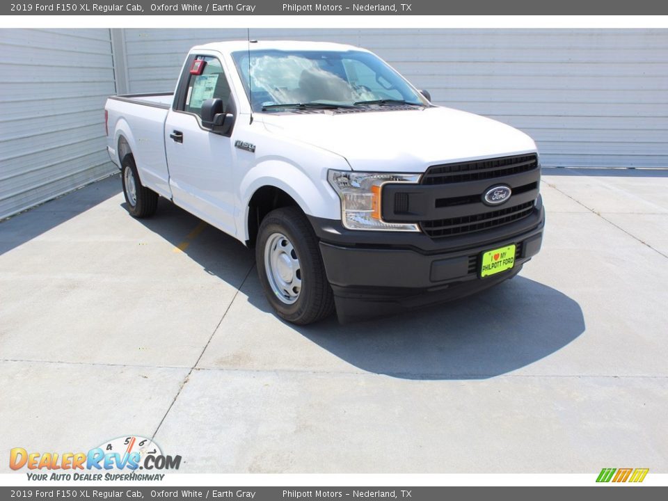 2019 Ford F150 XL Regular Cab Oxford White / Earth Gray Photo #2