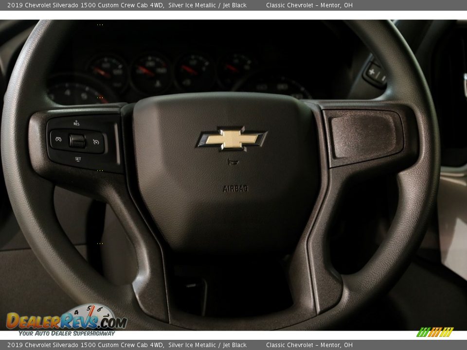 2019 Chevrolet Silverado 1500 Custom Crew Cab 4WD Silver Ice Metallic / Jet Black Photo #7