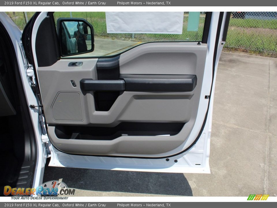 2019 Ford F150 XL Regular Cab Oxford White / Earth Gray Photo #23
