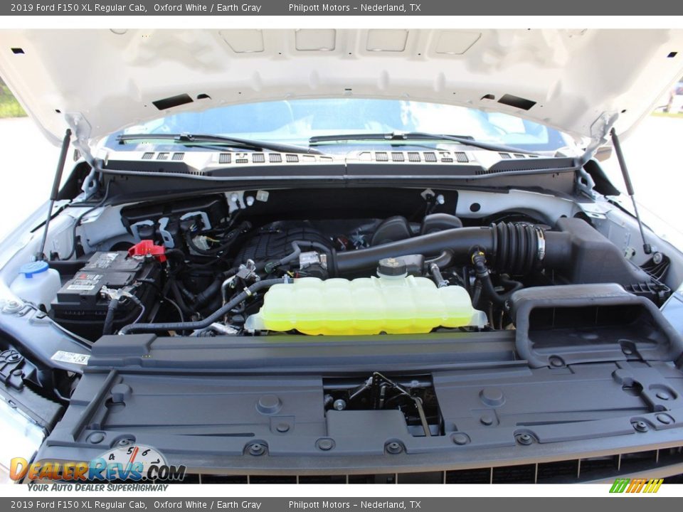 2019 Ford F150 XL Regular Cab Oxford White / Earth Gray Photo #25