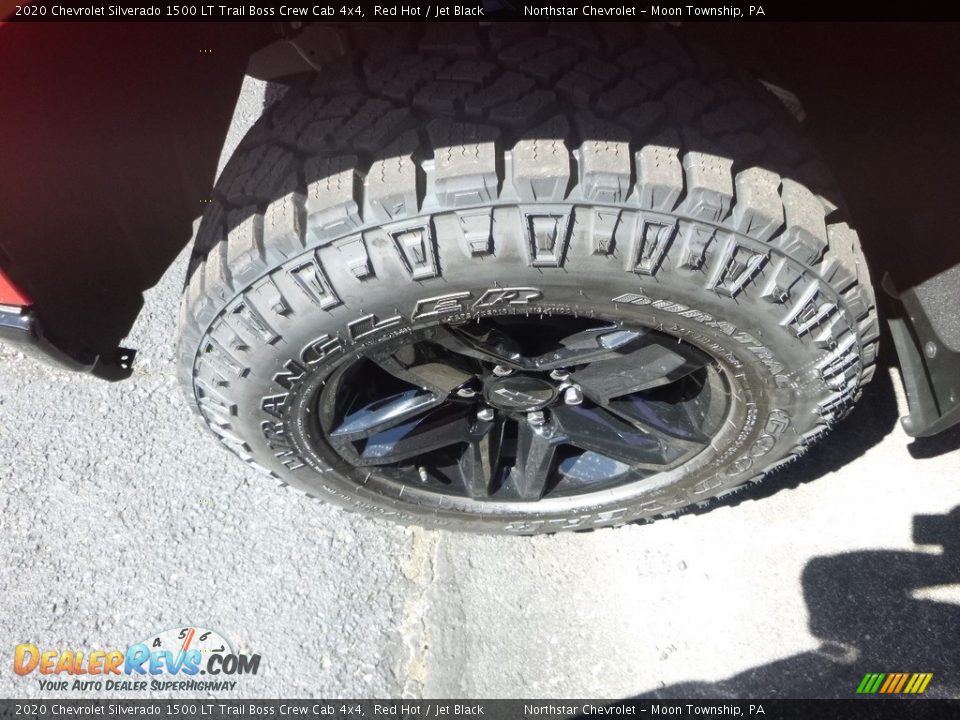 2020 Chevrolet Silverado 1500 LT Trail Boss Crew Cab 4x4 Red Hot / Jet Black Photo #2
