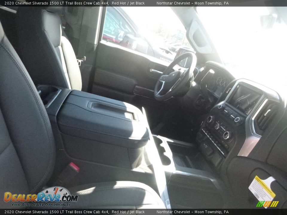 2020 Chevrolet Silverado 1500 LT Trail Boss Crew Cab 4x4 Red Hot / Jet Black Photo #6