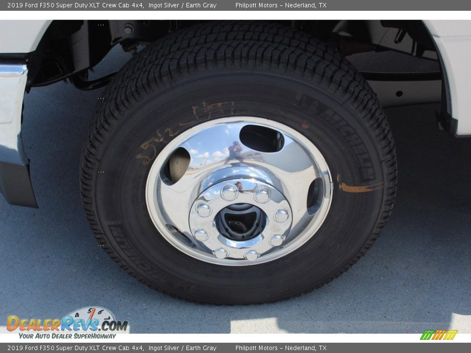 2019 Ford F350 Super Duty XLT Crew Cab 4x4 Ingot Silver / Earth Gray Photo #5